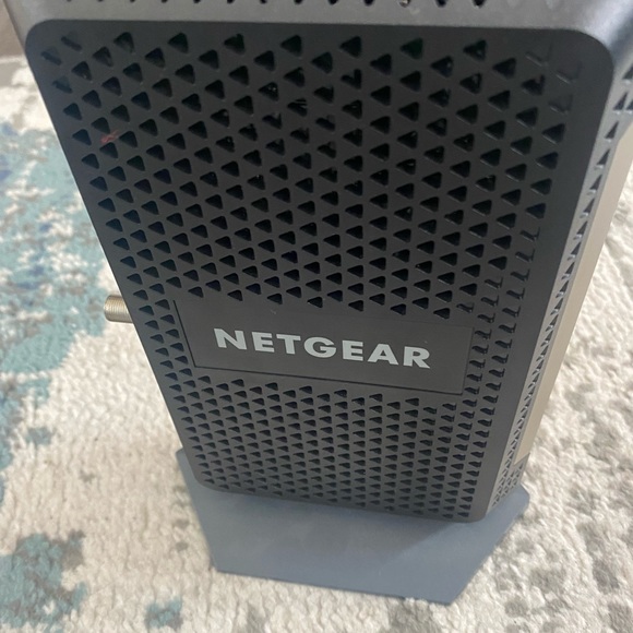 NetGear Modem - Picture 4 of 4